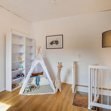 Trifft Zeche By Cordis Sky Für Bis Zu 7 Personen 5 Minuten Zur Messe Und Zum Hauptbahnhof