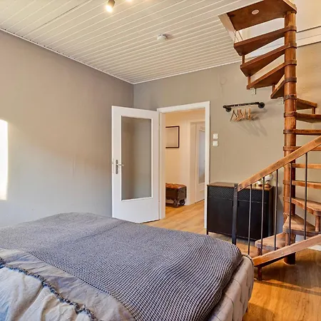 Trifft Zeche By Cordis Sky Fuer Bis Zu 7 Personen 5 Minuten Zur Messe Und Zum Hauptbahnhof *