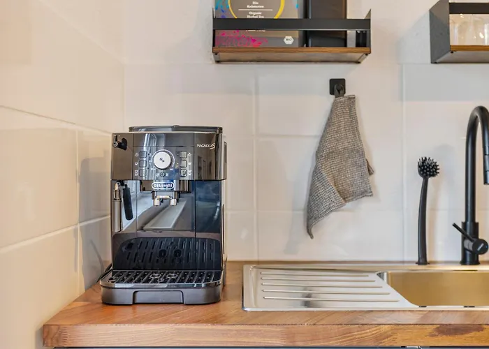 Trifft Zeche By Cordis Sky Fuer Bis Zu 7 Personen 5 Minuten Zur Messe Und Zum Hauptbahnhof Apartment